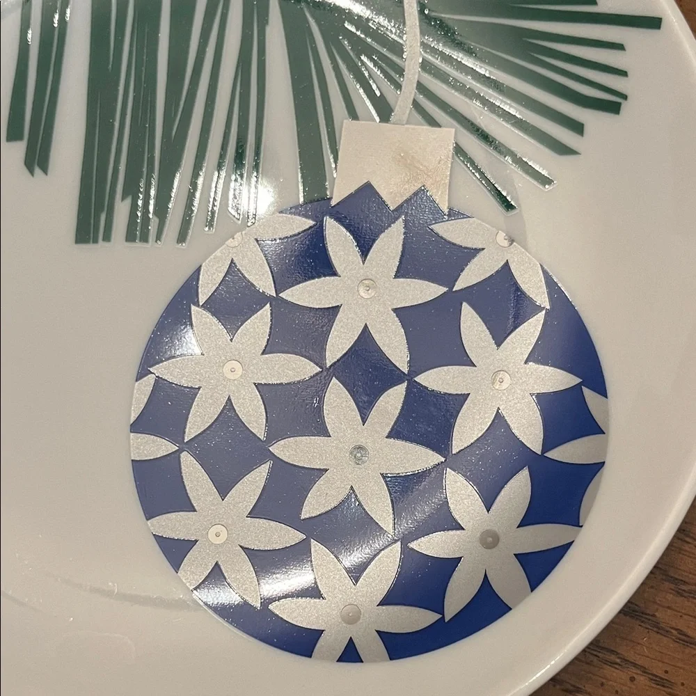 Crate & Barrel Festive Ornament Plates, set‎ of 4